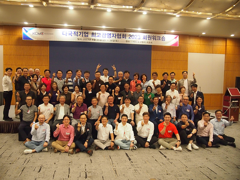 폭염 더위도 청명한 가을비에 어느새 저만큼 물러갔습니다.